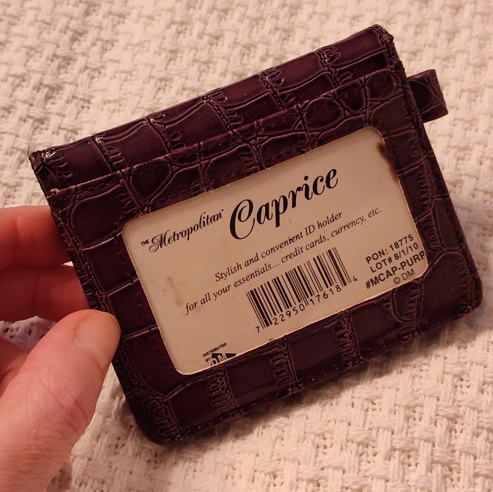 NEW & VINTAGE! Metropolitan Caprice Purple Wallet